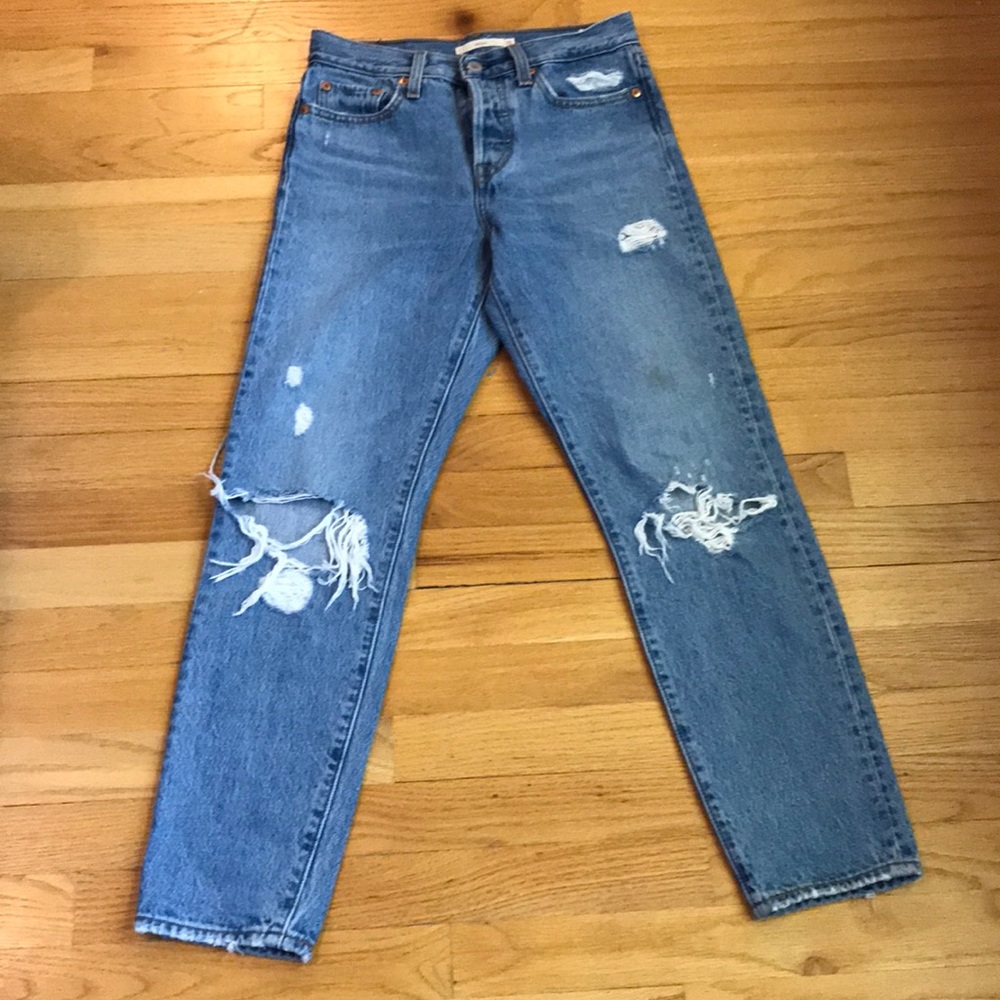 Levis size 25 wedgie jeans
